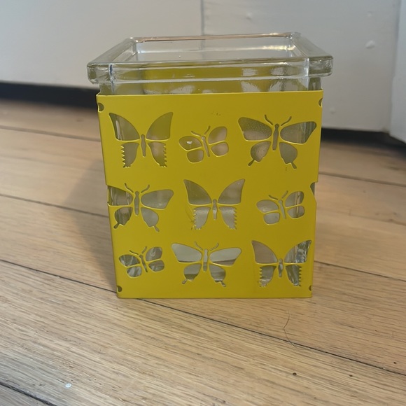 Butterfly Votive Holder 🦋 - Picture 2 of 6